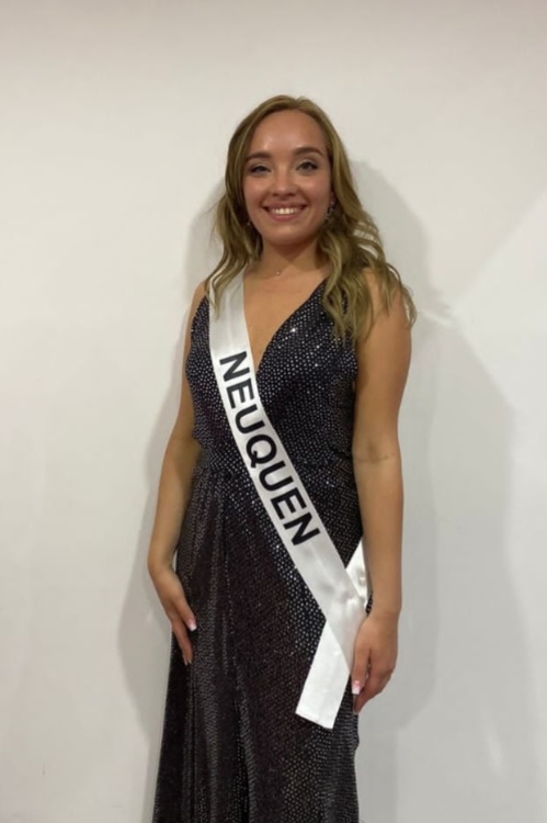 SOCIEDAD: LA ANGOSTURENSE QUE COMPITE POR MISS ARGENTINA PARA MISS MUNDO