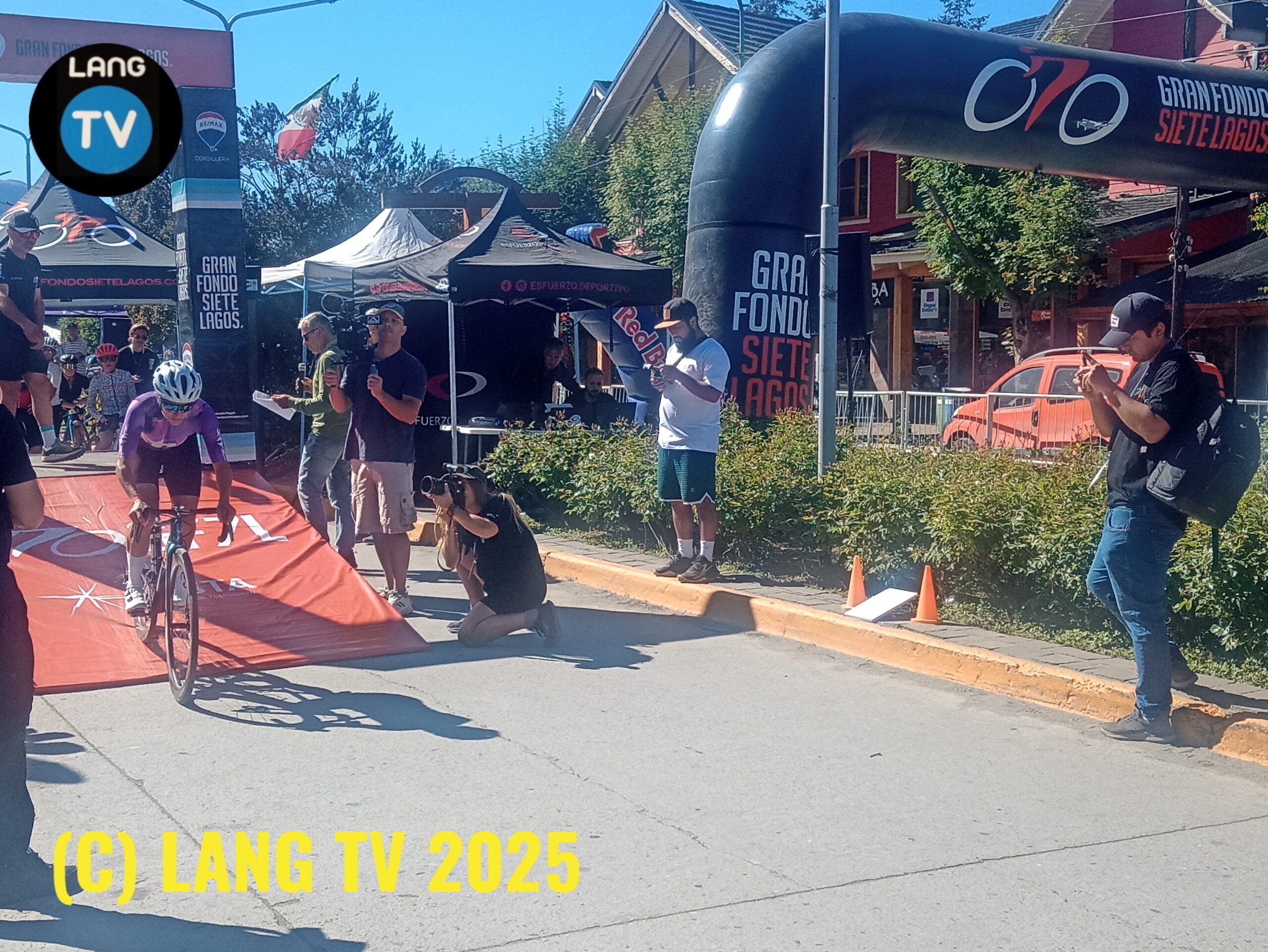 DEPORTES: GF7L, CON BUEN CLIMA, LA VICEINTENDENTA Y SIN DI LORENZO