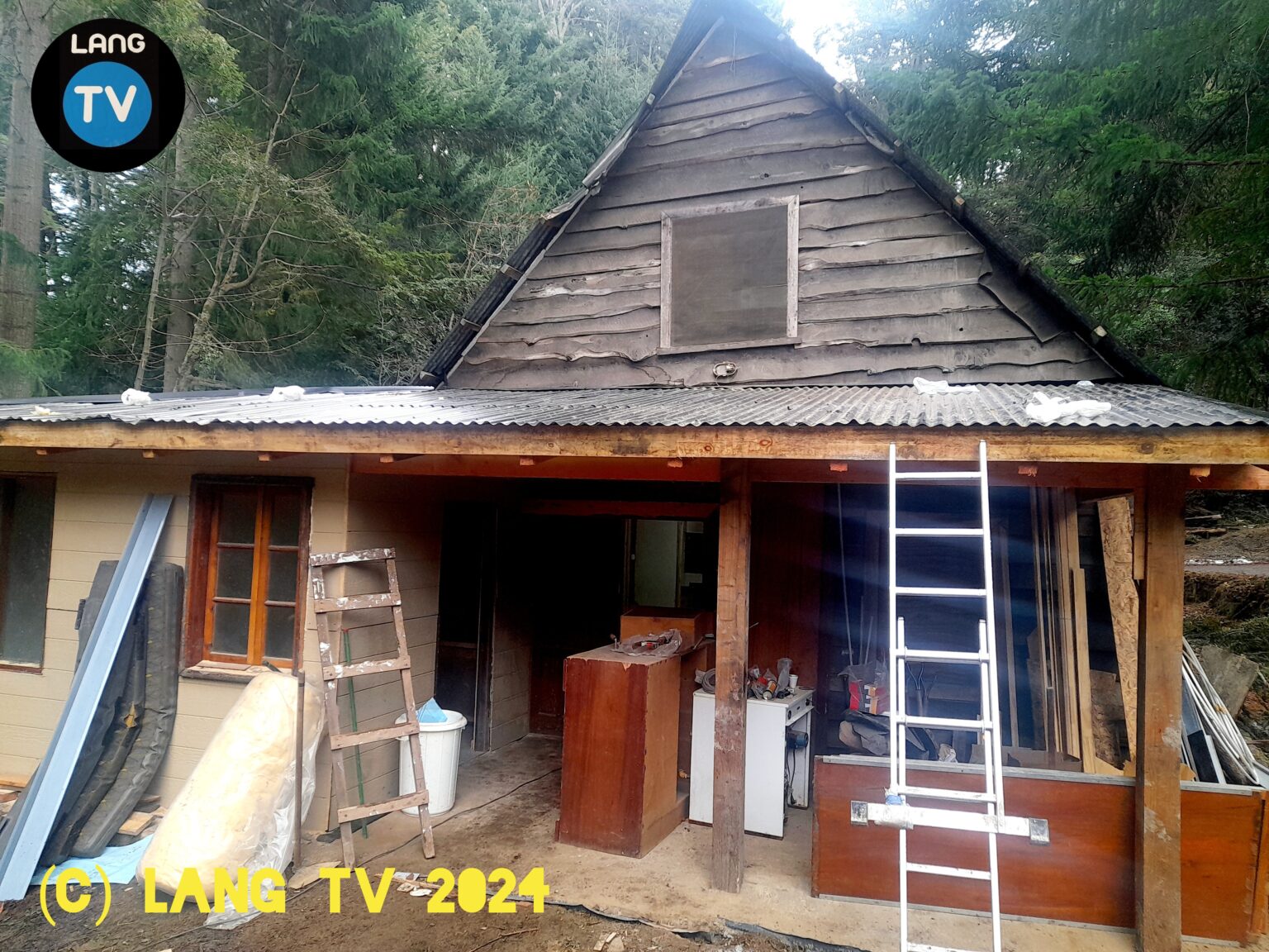 SOCIEDAD: ESCANDALO CON EL HOGAR DEL PUERTO, EBRIEDAD, DISTURBIOS Y ROBOS, VECINXS PIDEN MUDARLO