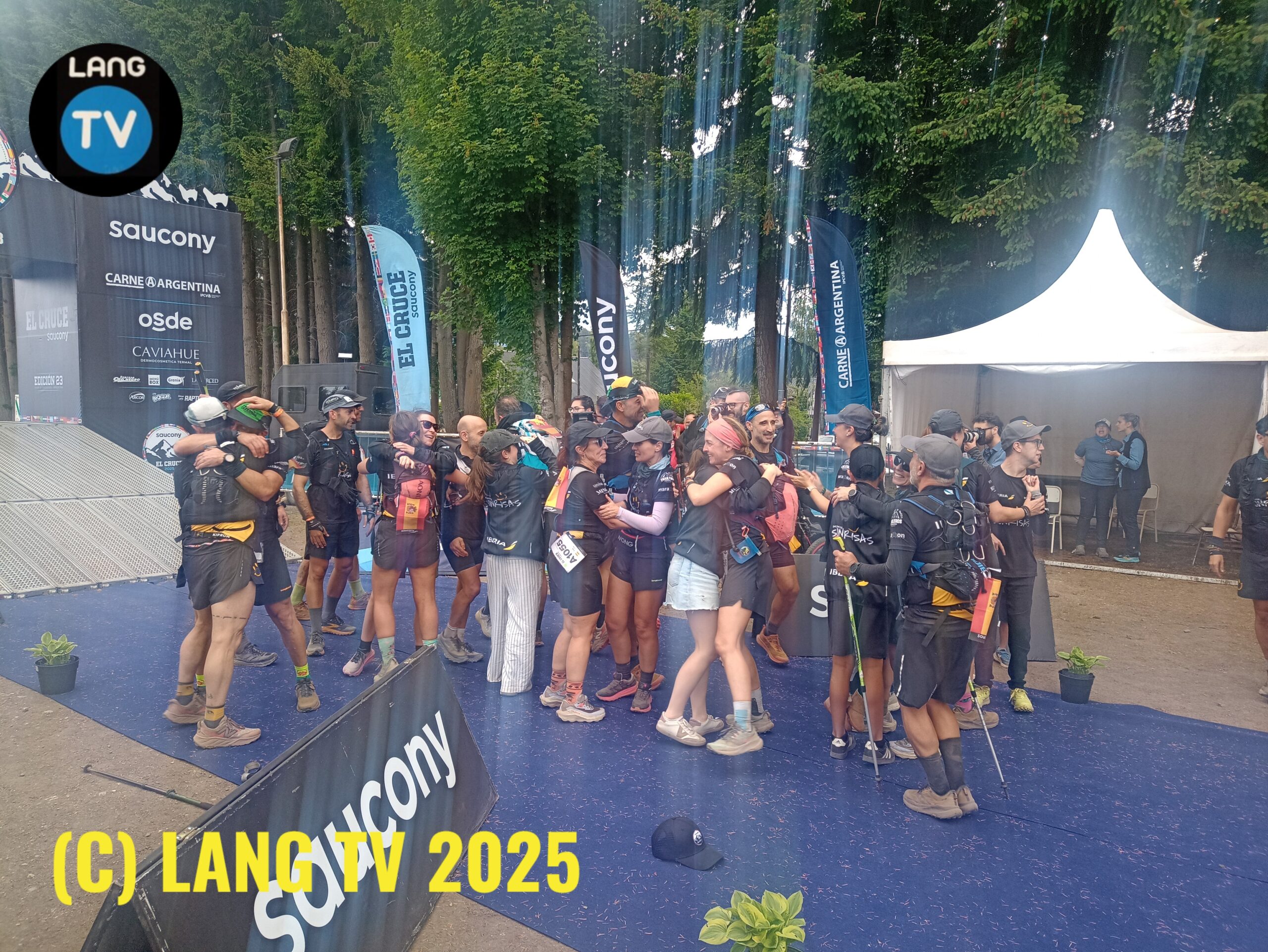 DEPORTES: EMPUJANDO SONRISAS, LA GENTE ESPAÑOLA QUE SE GANO EL CORAZON DE ANGOSTURA