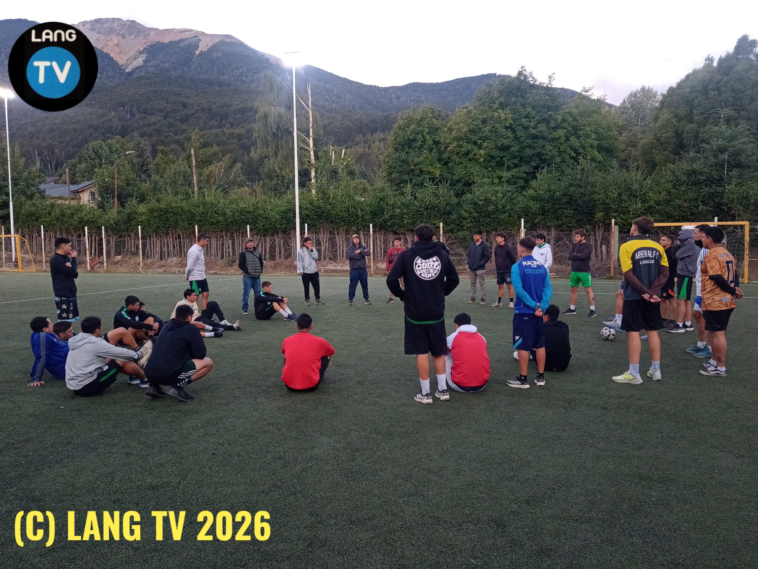 DEPORTES: LA PRIMERA DE PIEDRITAS REGRESO A LOS ENTRENAMIENTOS