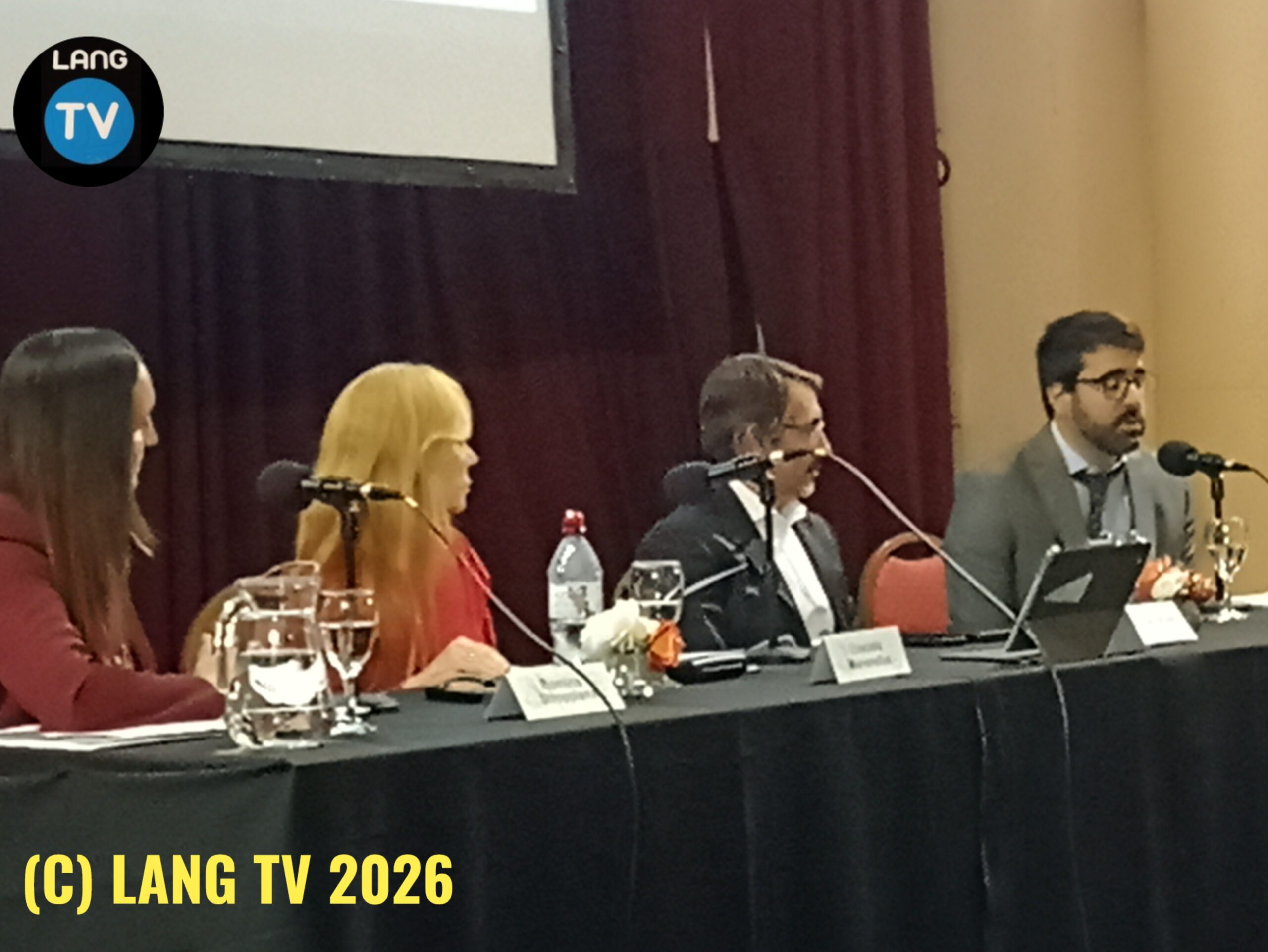 SOCIEDAD: GRAN COMIENZO DE LAS JORNADAS DE DERECHO TRIBUTARIO EN ANGOSTURA