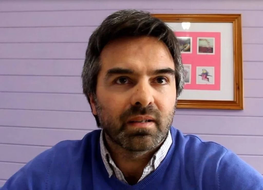 JUSTICIA: SI ES NECESARIO RECURRIREMOS AL AUXILIO DE LAS FUERZAS FEDERALES PARA DESALOJAR A MELO (G.HENSEL, APODERADO DE MARY BROERS)