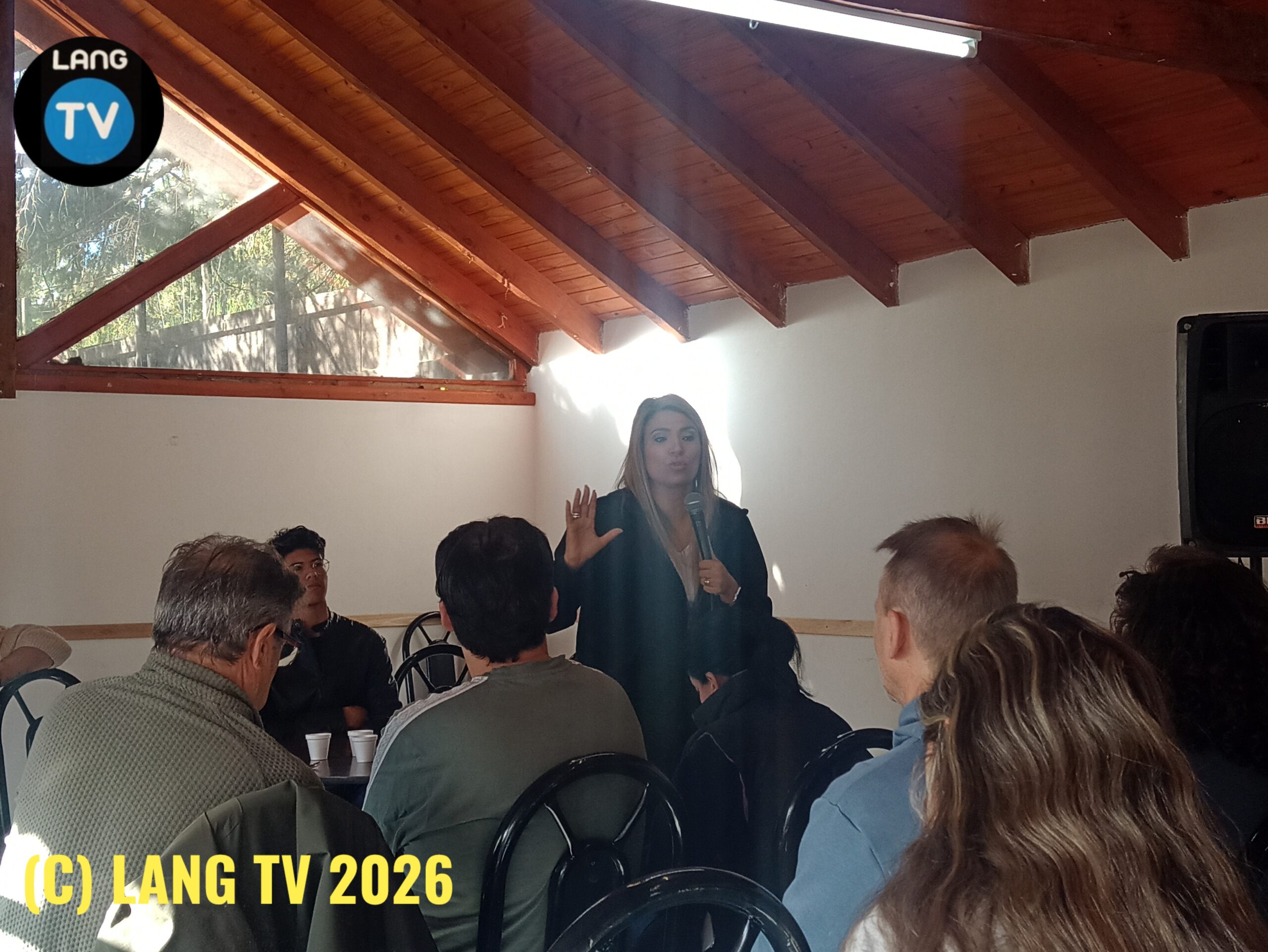 POLITICA: NADIA MARQUEZ ATACO A MURER POR OCUPACIONES MAPUCHES DURANTE SESION POR LEY DE INVIOLABILIDAD DE PROPIEDAD PRIVADA