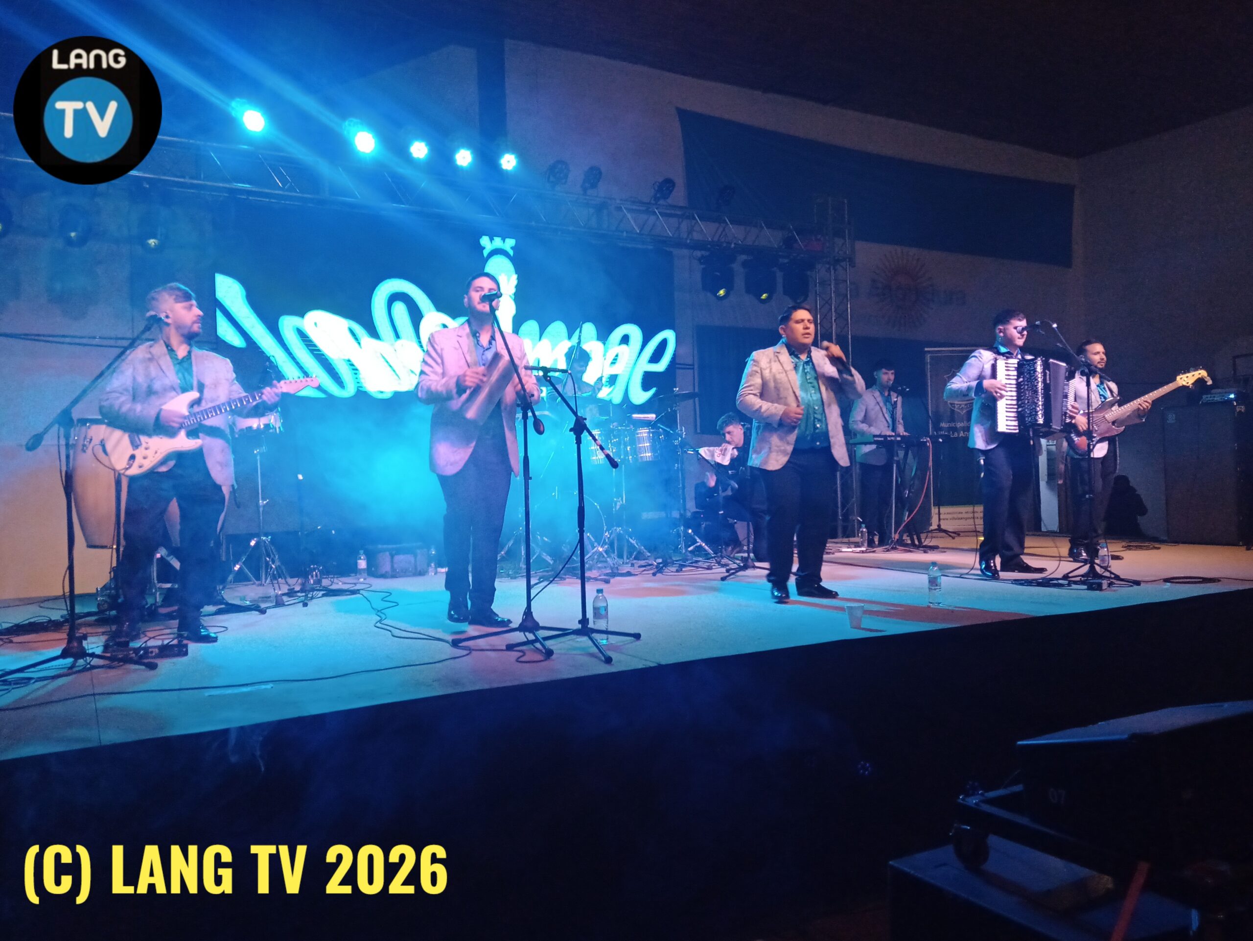 SOCIEDAD: GRAN ACTO, ESPECTACULOS Y FIESTA DE CIERRE CON LOS PALMAE EN LOS 94 AÑOS DE ANGOSTURA