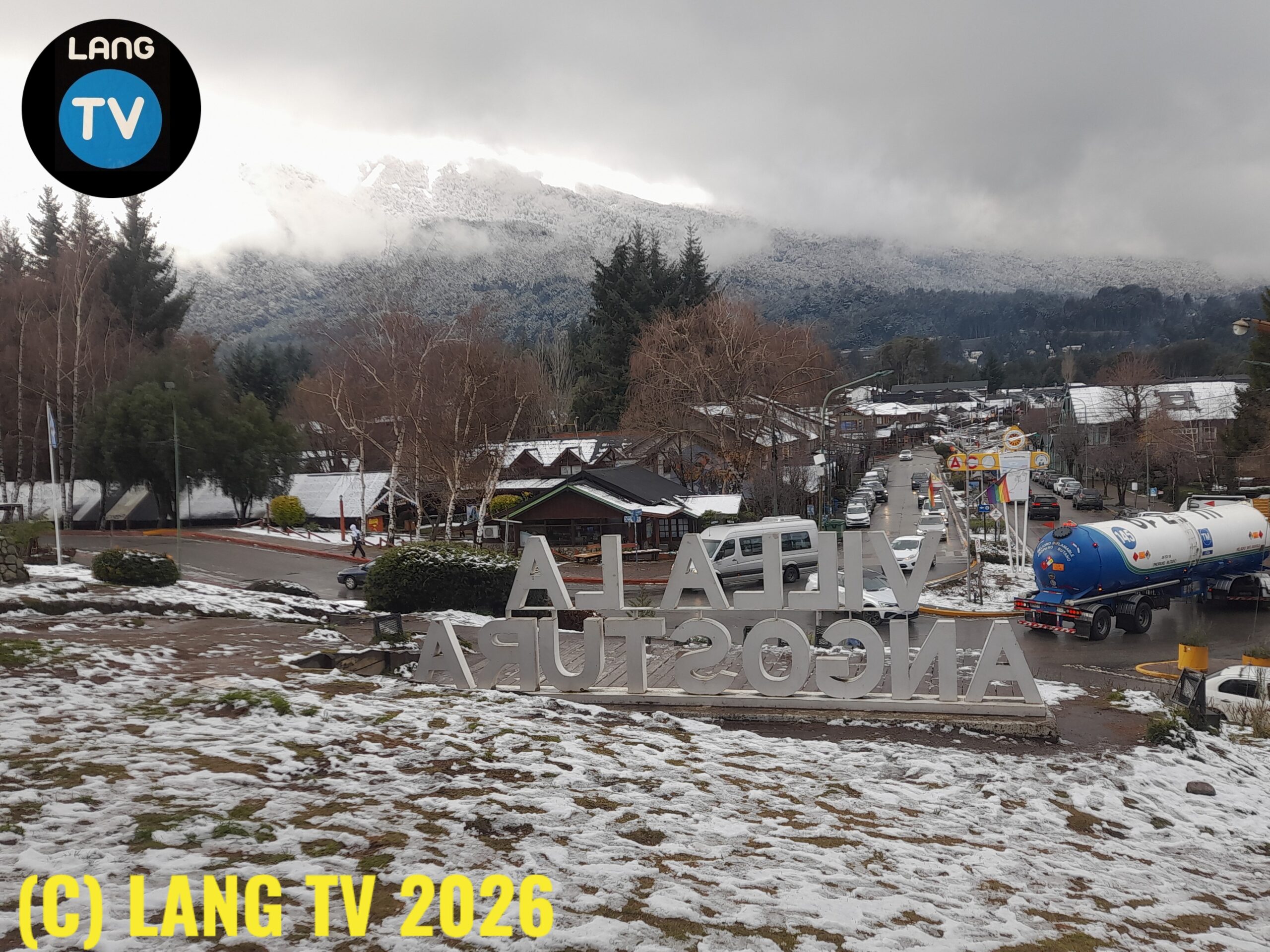 SOCIEDAD: NI QUE FUERAMOS BRUJOS, LLEGO LA NIEVE!!!!