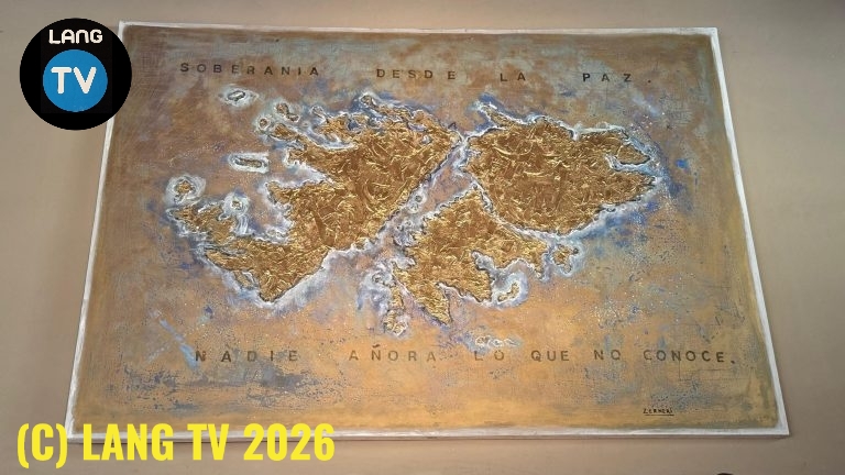 SOCIEDAD: ESTA OBRA ES UN APORTE A LA CAUSA DE MALVINAS ( ANDRES ZERNERI)