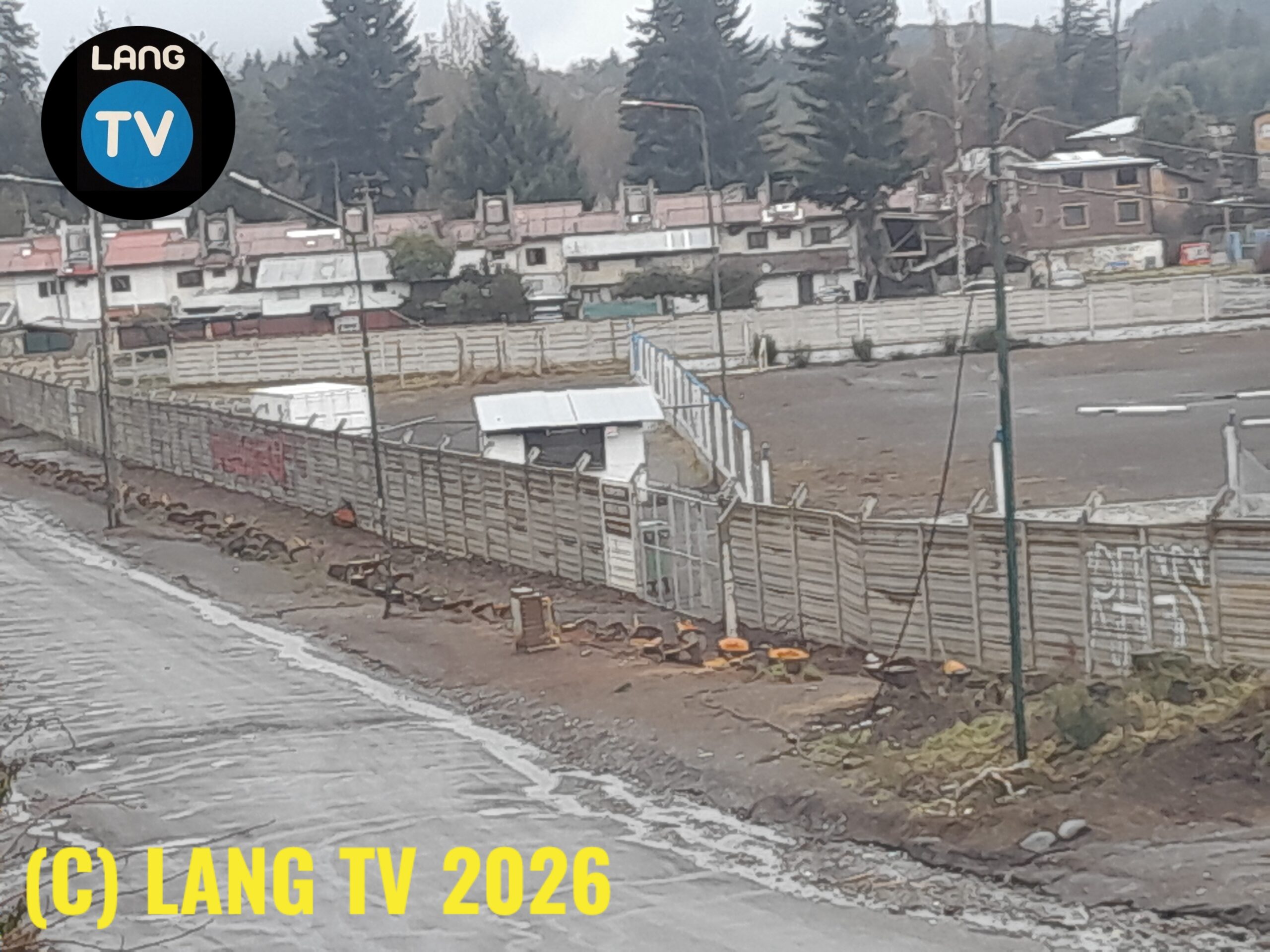 DEPORTES: VEREDAS PELADAS, SE VIENEN OBRAS EN EL ANDRES MARTIN?